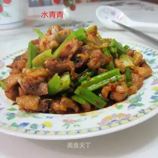 Cricket chicken