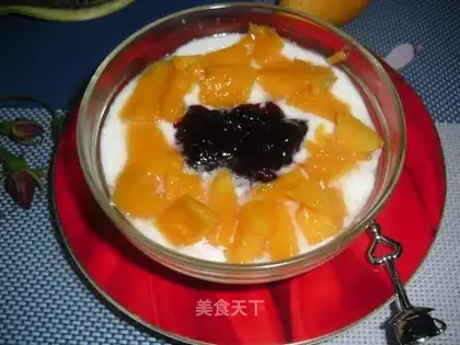 Blueberry mango yogurt