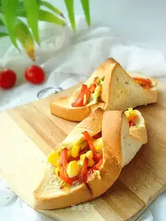 Corn salad rolls