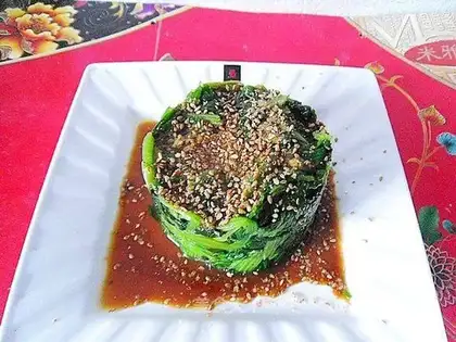 Sesame spinach