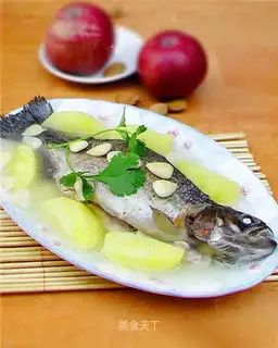 Apricot gold trout soup