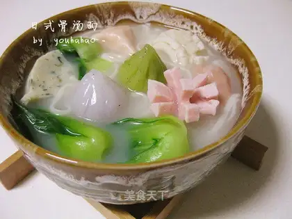 Japanese bone noodles