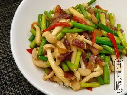 Garlic meat