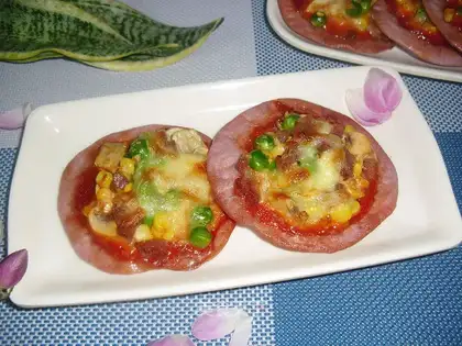 Pizza with dumplings