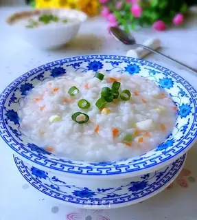 Abalone vegetable congee
