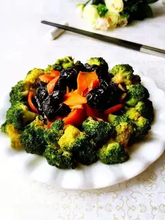 Fried broccoli