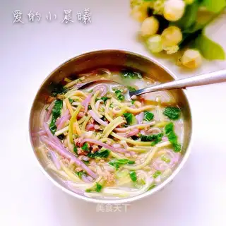 Baby's healthy colored noodles
