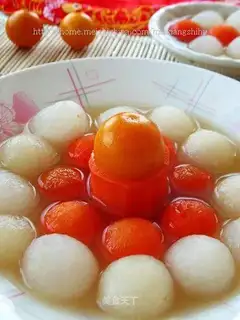 Three rounds celebrate the spring and auspicious events