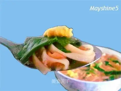 Slimming tomato minced noodle soup
