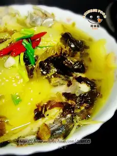 Snow vegetable pomfret and potato soup