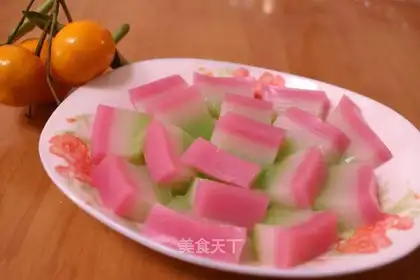 Coconut milk tricolor cake