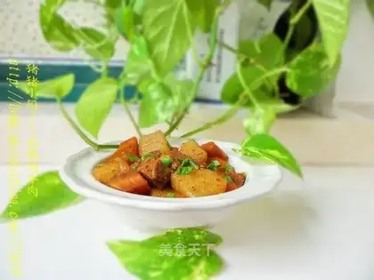 Stewed beef with yam