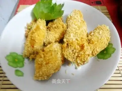 Crispy fried chicken wings