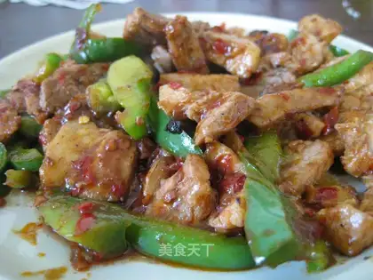 Twice-cooked pork with green pepper
