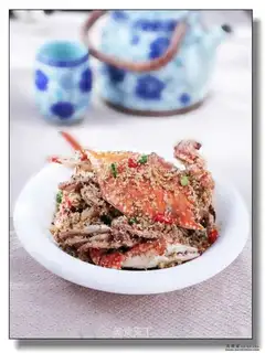 Fried crab in the typhoon shelter