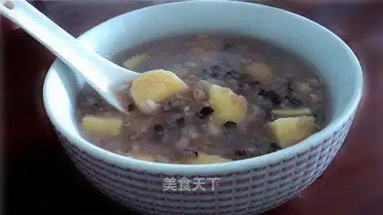 Healthy sweet potato porridge