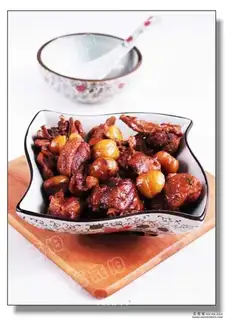 Braised duck with chestnut sauce