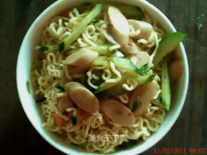 braised beef noodles