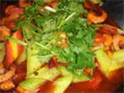 Vegetable and shrimp pot