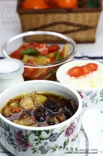 mushroom stewed chicken