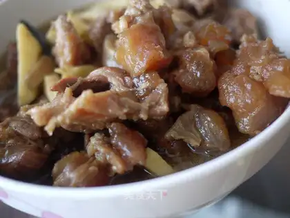 Braised beef tendon