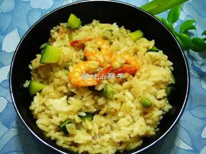 Shrimp braised rice
