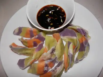 Five-colour dumplings