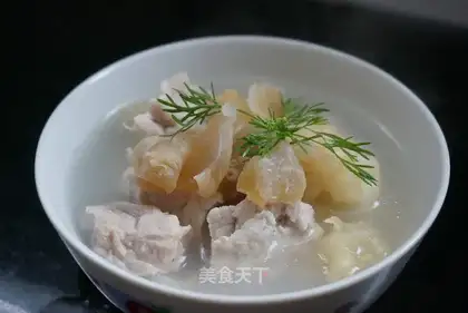 Cow-cow hoove soup