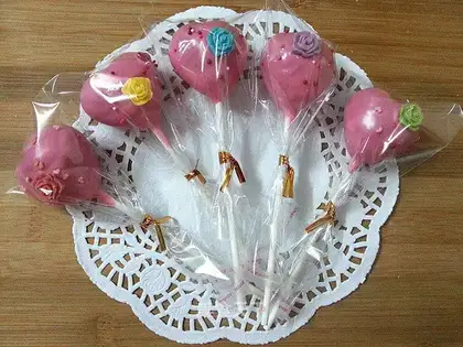 Chocolate lollipop cake