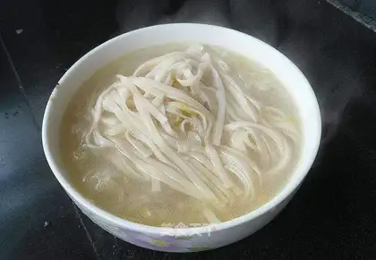Northeast sour noodles