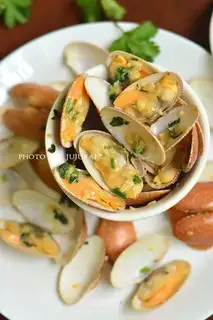 Gas clams