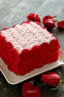 Rose Valentine's cake