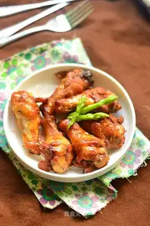 A roasted chicken wing