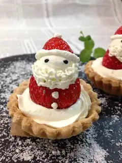 Strawberry Santa Tower
