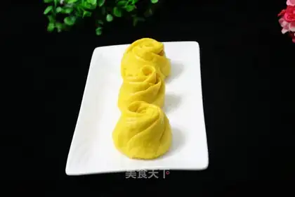 Rose rolls