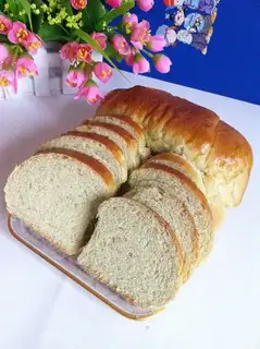 Cream bread