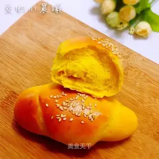 Pumpkin sesame bread