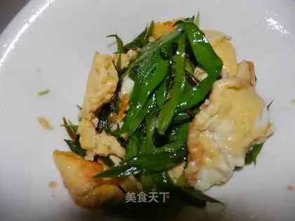 Garlic fried eggs