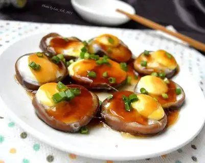 Frozen quail eggs