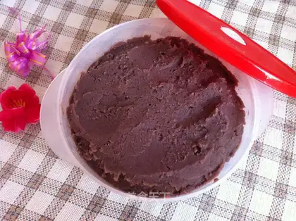 Homemade soy sauce