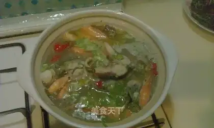 Fresh peppers of gold and soup