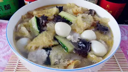 Pearlfish belly chord soup
