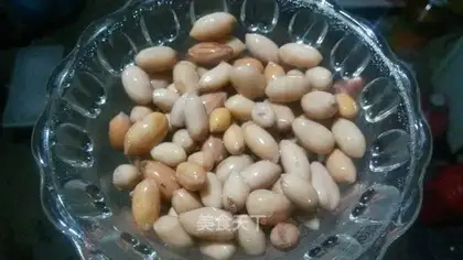 Cook peanuts