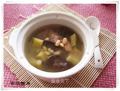 Scrawny meat soup