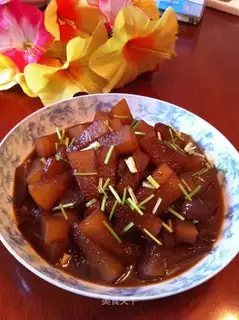 Red-burned melon