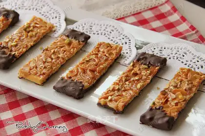 Caramel almonds