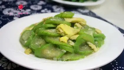 Smelt fried eggs