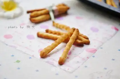 Finger crackers
