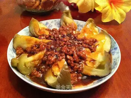 Meat and eggplant