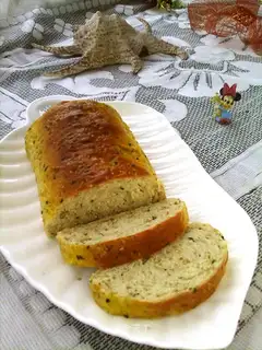 Pumpkin sesame bread